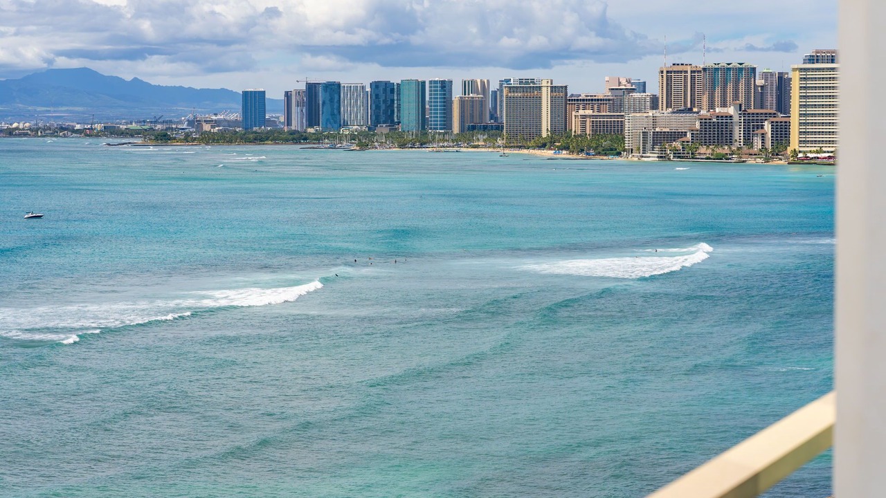 Photo of Patio Balcony in Diamond Head - Kapahulu - St. Louis