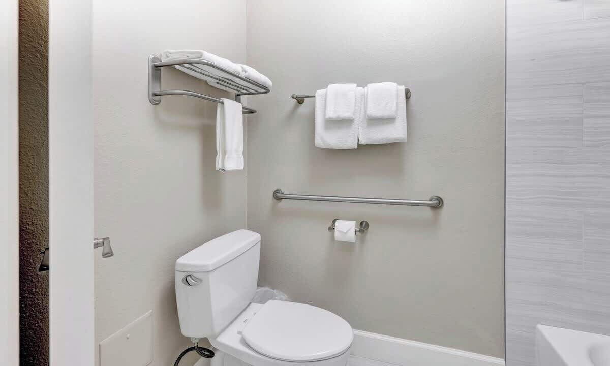 Photo of Bathroom in Kapaa