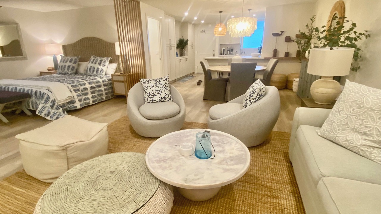 Photo of Livingroom in Diamond Head - Kapahulu - St. Louis
