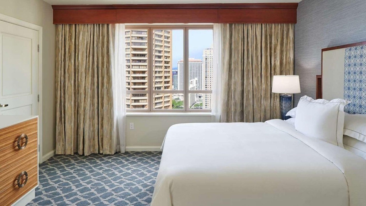 Photo of Bedroom in Waikiki