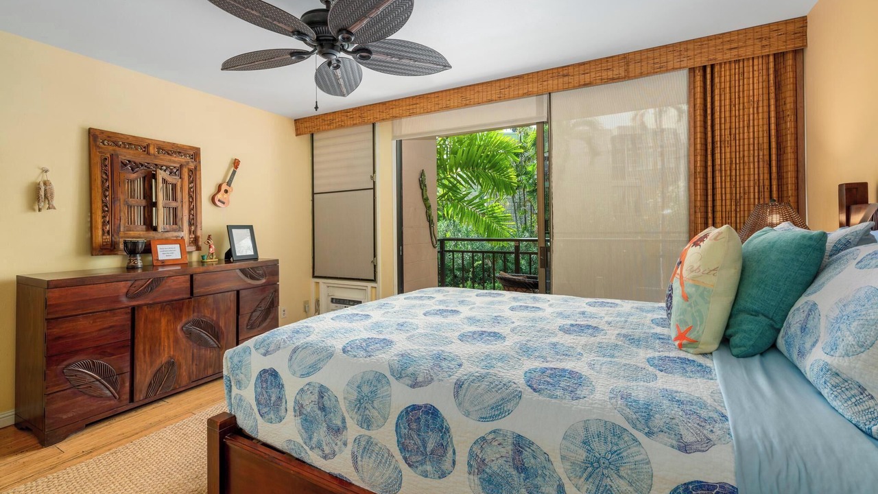 Photo of Bedroom in Kahaluu-Keauhou