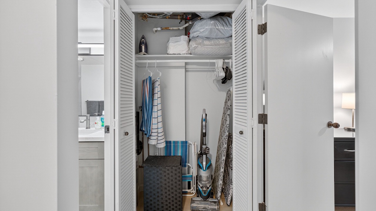 Photo of Bedroom in Downtown Honolulu