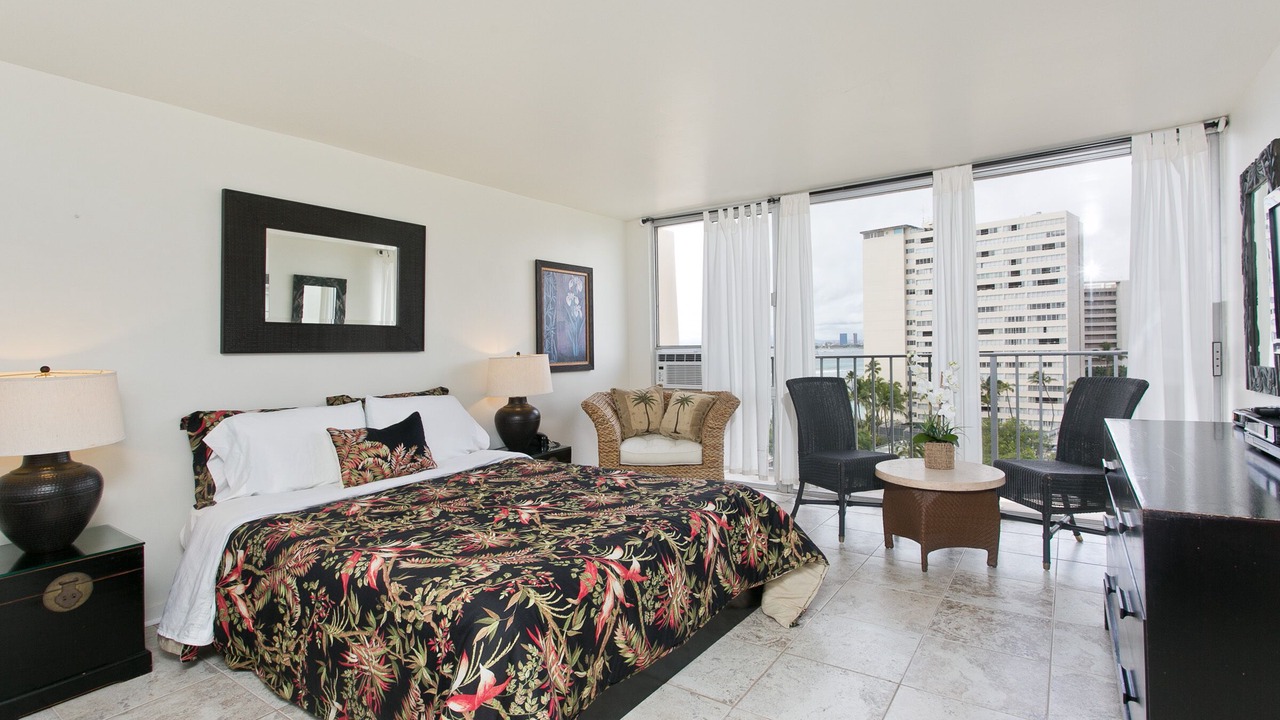 Photo of Bedroom in Diamond Head - Kapahulu - St. Louis
