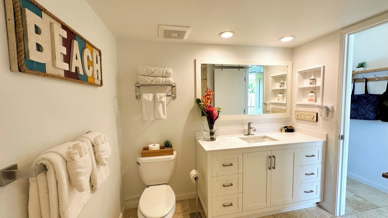 Photo of Bathroom in Wailua