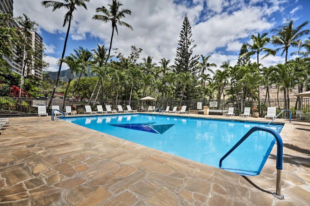 Photo of Others in Makaha