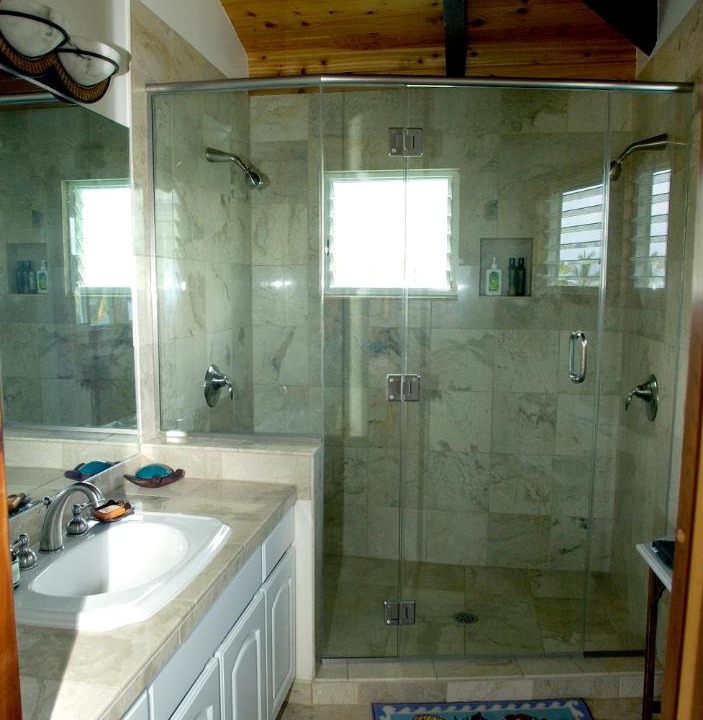 Photo of Bathroom in Honaunau-Napoopoo