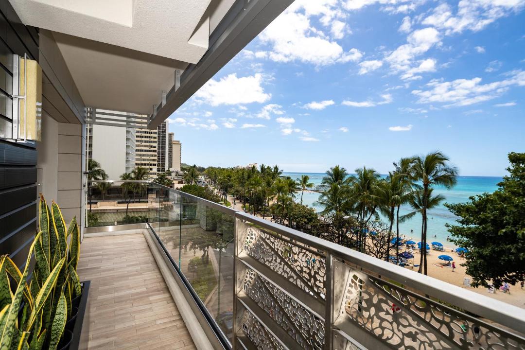 Photo of Others in Waikiki