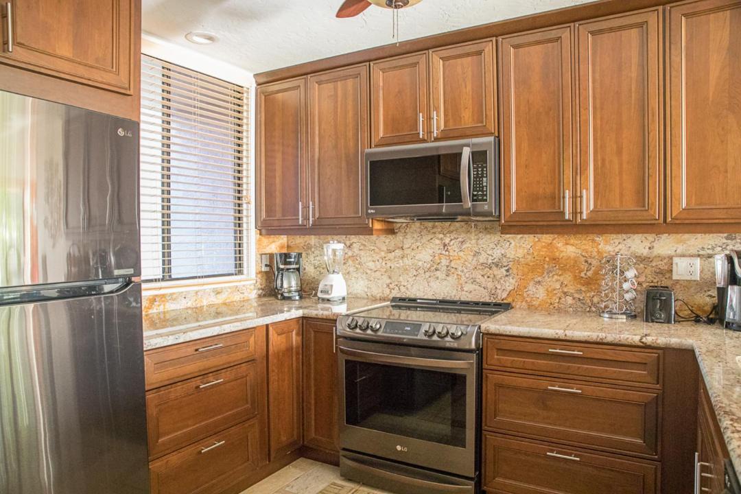 Photo of Kitchen in Keauhou