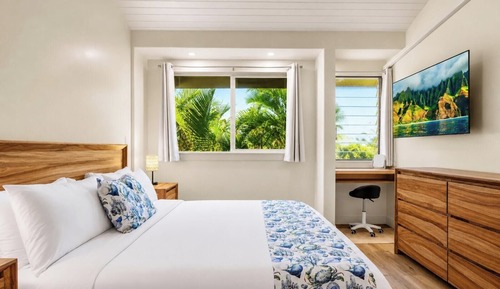 Condo (2 Bedrooms)
