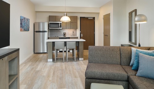 Suite, 1 Bedroom, Kitchen (Balcony)