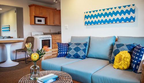 Studio Apartment with Sea View