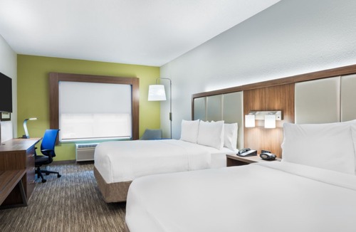 Summit Station Hotel | Holiday Inn Express & Suites - Columbus Airport East, an Ihg Hotel