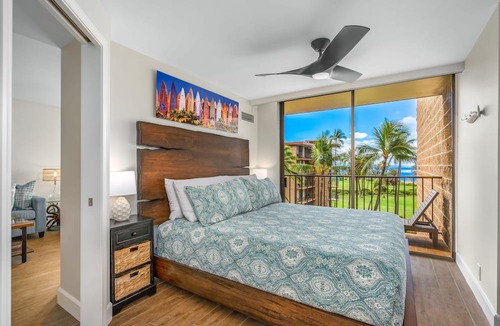 Kihei Condo | Modern & Polished Oceanfront Vistas