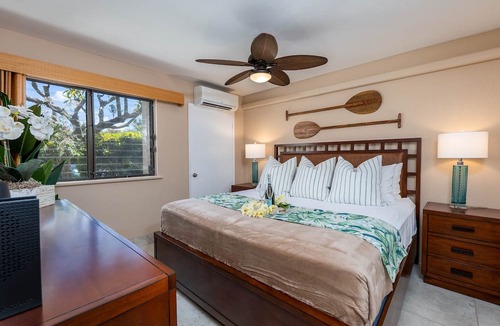 Napili Condo | Napili Point B33 1 Bedroom Oceanfront Condo 1 Condo by RedAwning