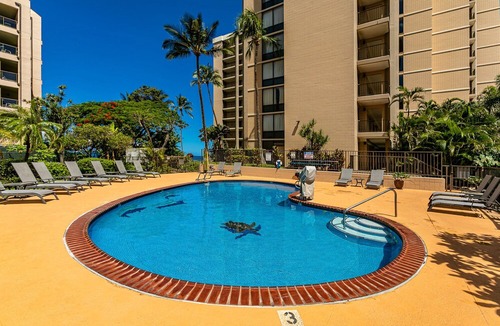 Kahana Hotel | Valley Isle 708 by Coldwell Banker Island Vacations