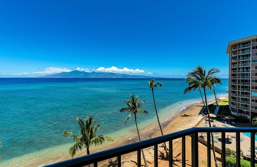Kahana Hotel | Valley Isle 708 by Coldwell Banker Island Vacations