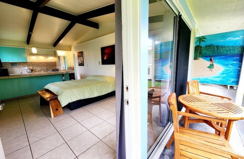 Keaukaha Cabin | Arnott's Lodge