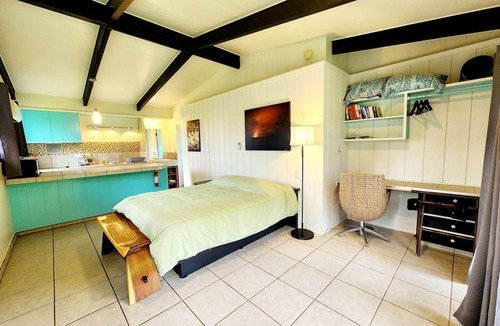 Keaukaha Cabin | Arnott's Lodge