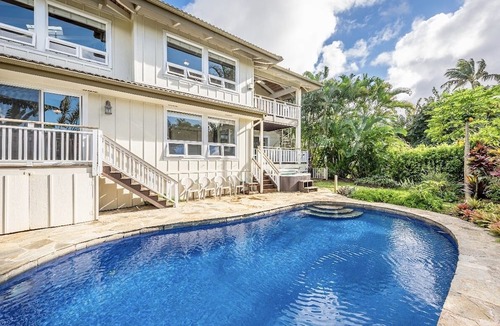 Princeville House | Pool/HotTub/Bikes 4000 SqFt with AC in all bedrooms!