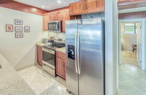 Kahana Condo | Kahana Outrigger 4B1 - Breathtaking Ocean Views, Renovated Condo, Secluded Beach