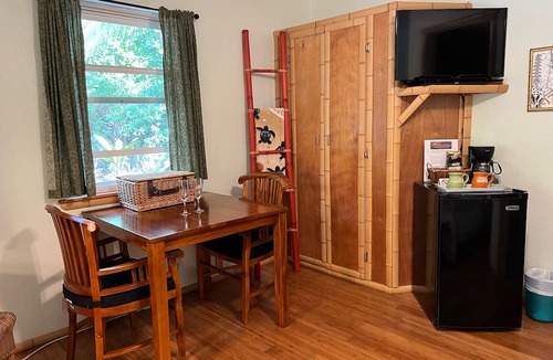 Keaau Bed & Breakfast | Ala Kai Bed & Breakfast