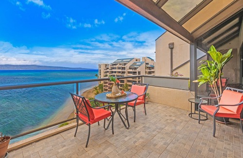 Kahana Condo | Sands Of Kahana 281 2bed/2ba Penthouse 1 Bedroom Condo