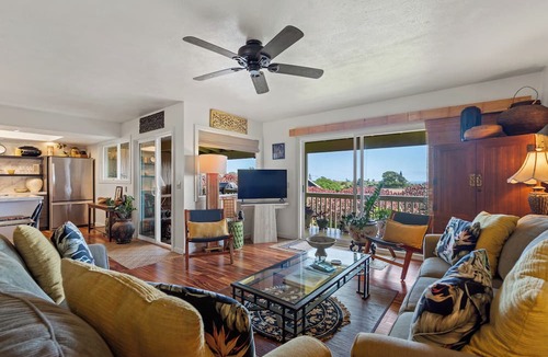 Haiku Cottage | 2 Mi to Hana Hwy: Haiku Home w/Ocean Views!