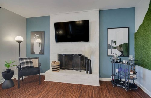 National Hills House | 5min to AN Golf Club l Pet-Friendly l Big Backyard, BBQ & Fun Activities