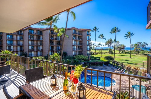 Kihei Condo | 2 2 Oceanview Modern Resort Vistas