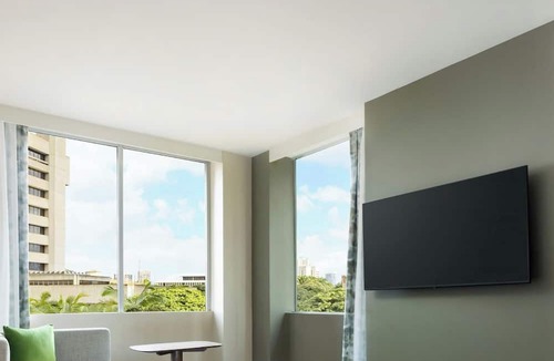 Downtown Honolulu Hotel | AC Hotel by Marriott Honolulu