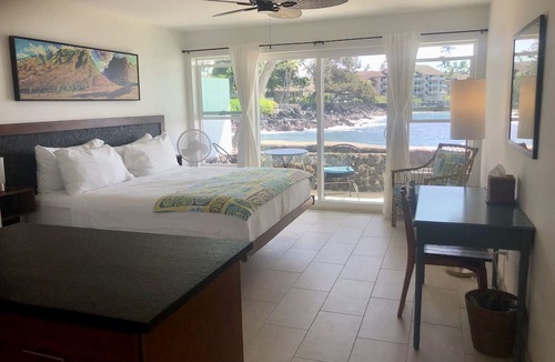 Kailua-Kona Hotel | Kona Tiki Hotel