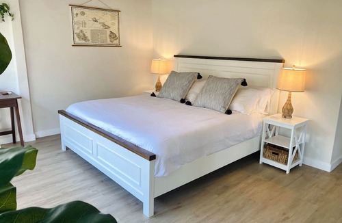 Kahana House | Coastal Paradise 🏝️ Private 3 Bedroom - AC, Pool, Spa, Beach, WFH