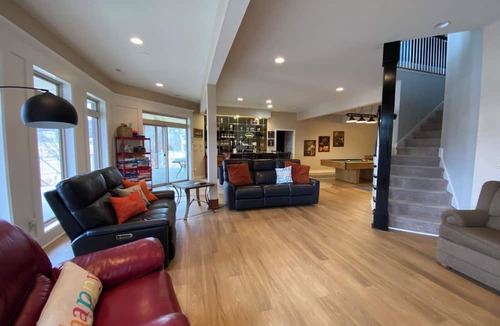 Camdenton House | Lakefront House w/Pool, Boat Dock & views of Old Kinderhook Golf Course