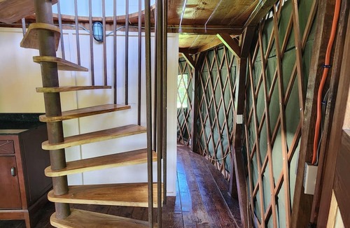 Mokuleia RV Rental | North Shore 2-Story Rustic Yurt Glamping Lodge Tropical Nature Rental Near Beach
