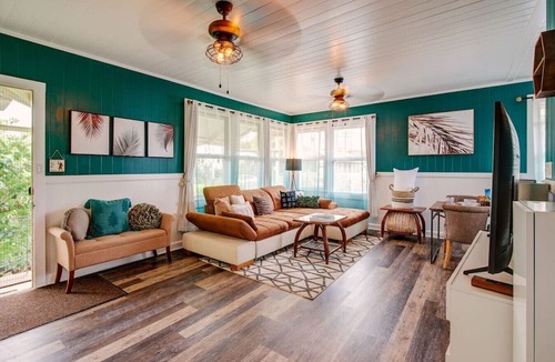 Hilo House | New Hula House- 3BR great Location Hilo
