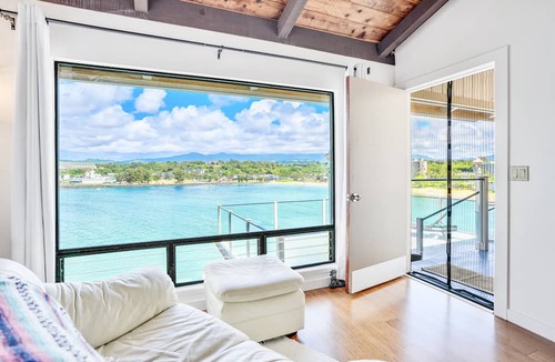 Lihue Apartment | Perfect Private Kalapaki Beach Cliffside Getaway!
