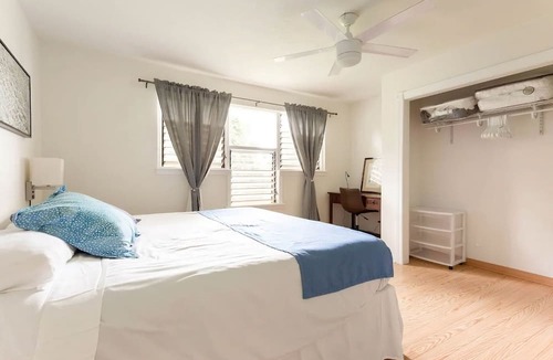 Hilo House | OCEANFRONT DUPLEX, with POOL, SAUNA and steps from BEACH