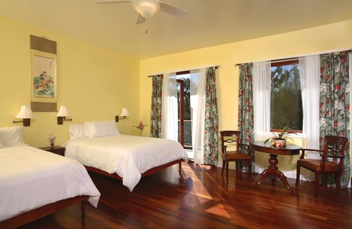 Kapaau House | Private Elegant Eco-Lodge with 10 private suites all to yourself
