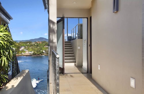 Lihue House | Stunning Oceanfront Home @ Kalapaki Bay, AC, Sleeps 8