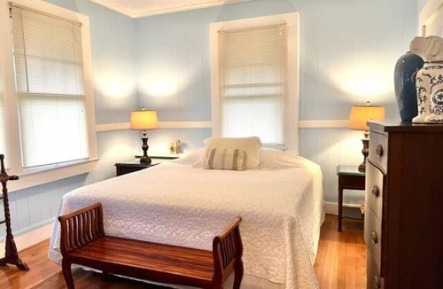 Hilo House | Restored Historic Mansion with Modern Amenities Steps to the Beach!
