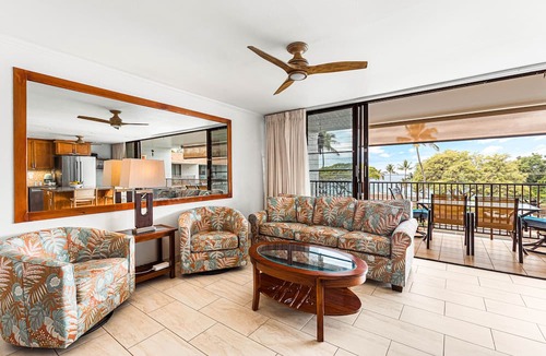 Kihei Condo | Ocean & West Maui mountain views, steps from beach