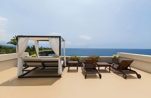 Keauhou Hotel | Partial Ocean View 2 Double Beds at Outrigger Kona Resort and Spa