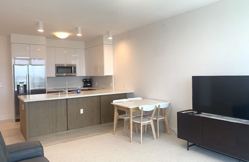 Ala Moana Condo | 40th Floor One Bedroom Condo