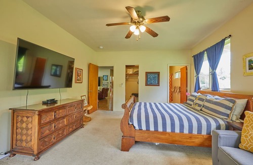 Hauula House | Hawaiian plantation-style home, perfect for families.