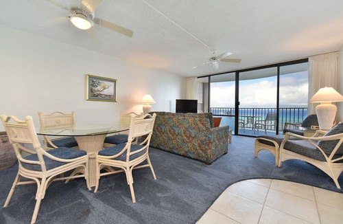 Kahana Condo | Ocean Front @ Great Price-8th Floor- Listen to Ocean from the Master Bedroom