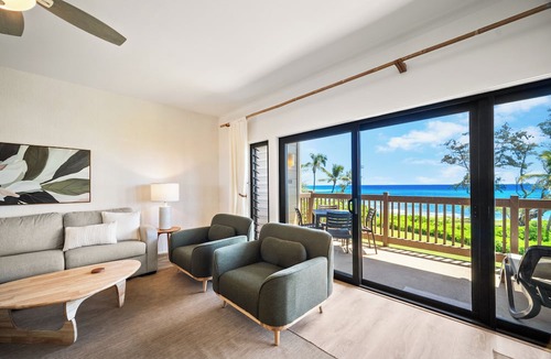 Lihue Condo | Kaha Lani Resort #224, Oceanfront, Sunrise Views, Walk to Lydgate Beach