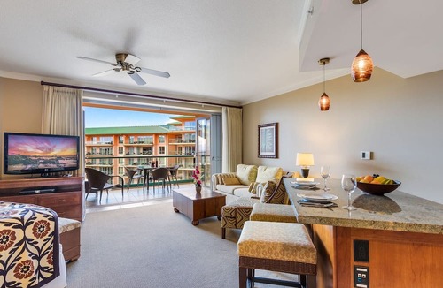 Honokowai Condo | Maui Resort Rentals: Honua Kai Konea 615 - 6th Floor Studio w/Full Ocean Views!