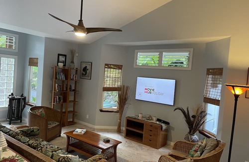 Keaau House | Affordable Luxury on Kaloli Point.