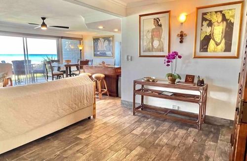 Honokowai Condo | A jewel on Oceanfront & Breath Taking Views.