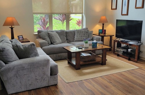 Kamuela House | Fairways 1706 - Renovated, includes Beach Access, Bikes
